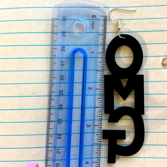 OMG earrings - Picture 3 of 3